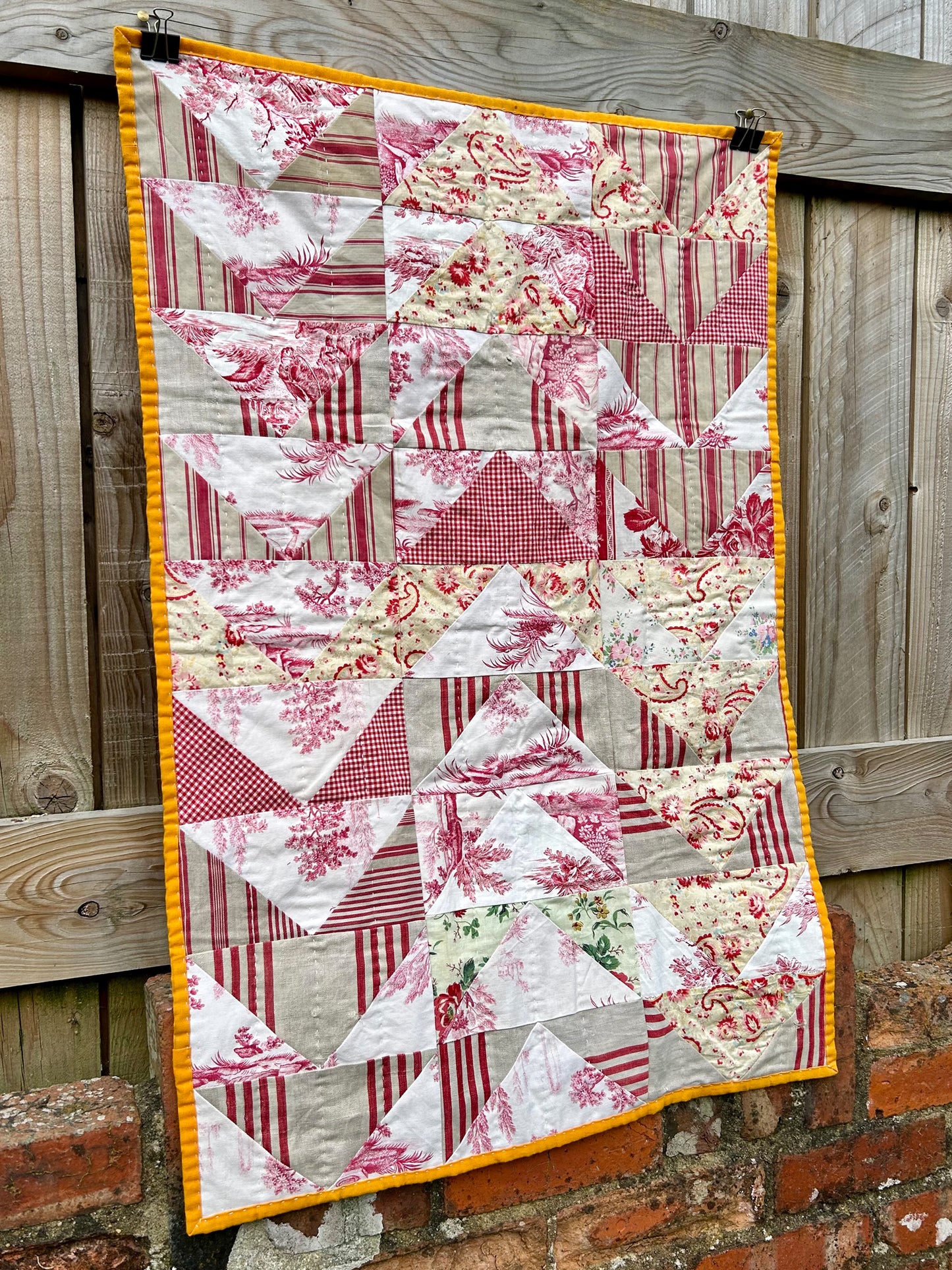 'Flying Geese' Variation Small Quilt / Wall Hanging